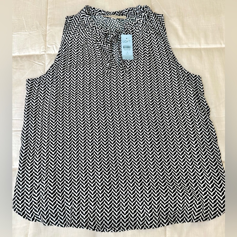 NWT Talbots black white chevron sleeveless ruffle neck preppy casual blouse S - Picture 7 of 9